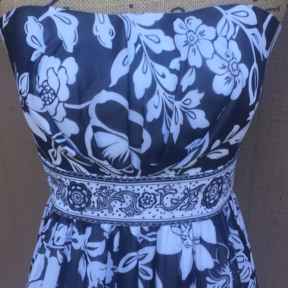 Sz 10 White House Black Market Strapless Dress - Picture 3 of 6